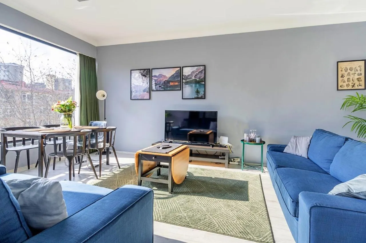 Ferienwohnung Captivating Flat On Bagdat Street Istanbul Türkei